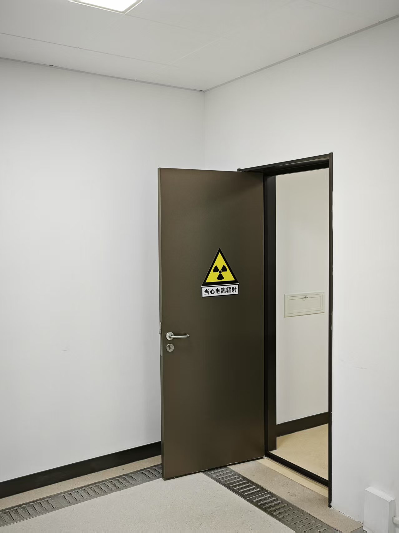 济源CT室手动单开防护铅门